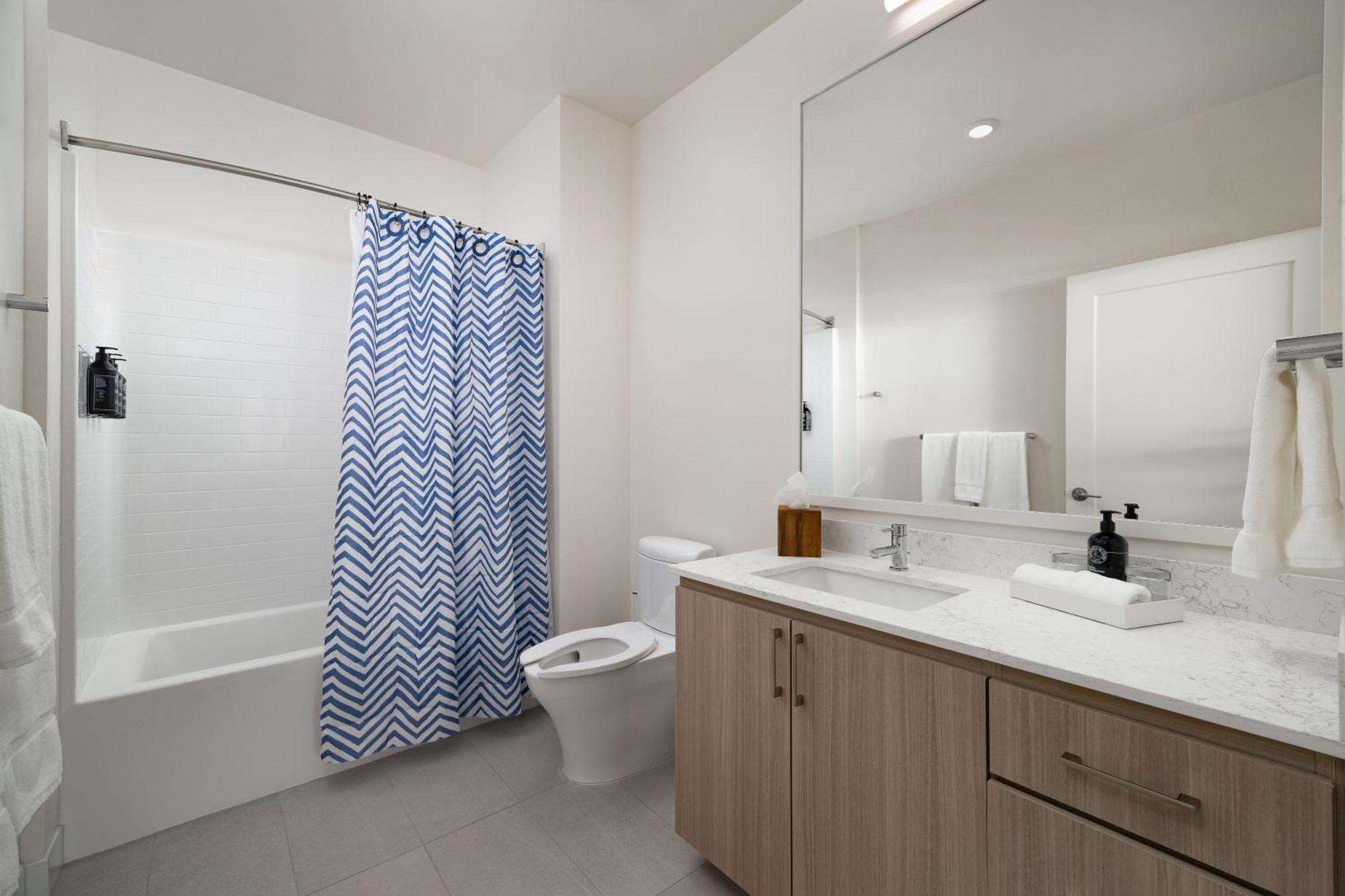 Sentral Alloy Midtown Phoenix Room photo